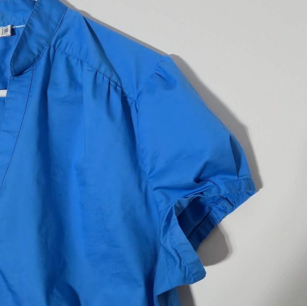 Ricki's Bright Cyan Blue Short Sleeve V-Neck Button Front Blouse Office Size 16 - Picture 5 of 12